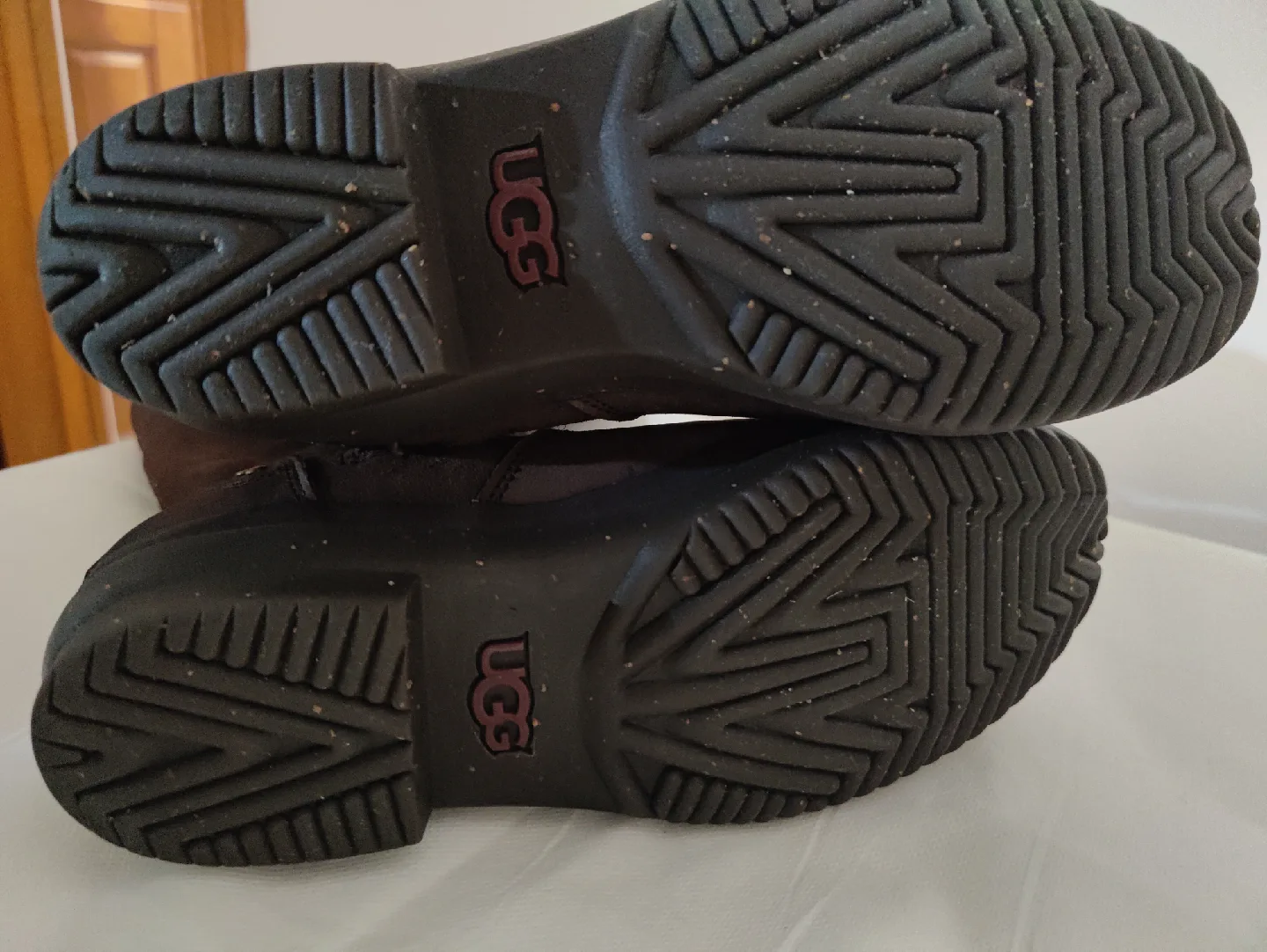 UGG Waterproof Brown Boots - Size 6.5 image indicator(3)