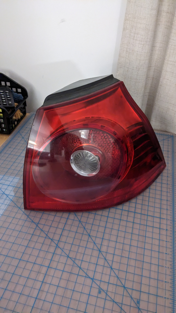 VW Rabbit 2008 Tail Light
