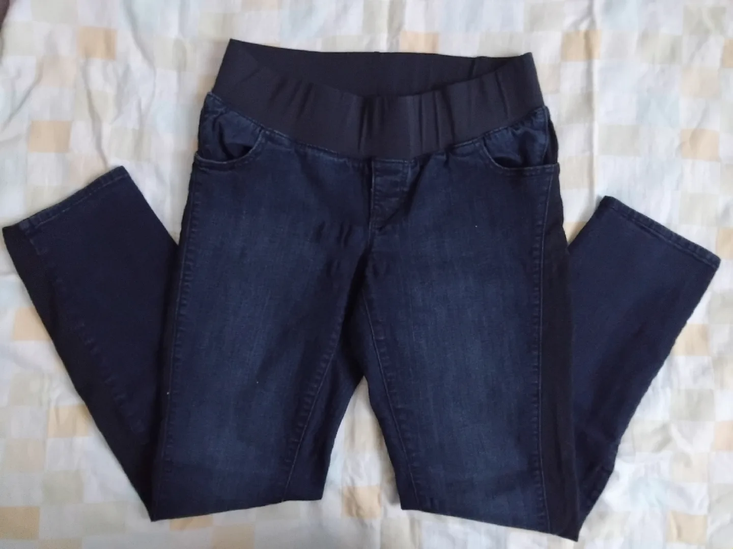2 pcs maternity jeans size 8 image indicator(4)