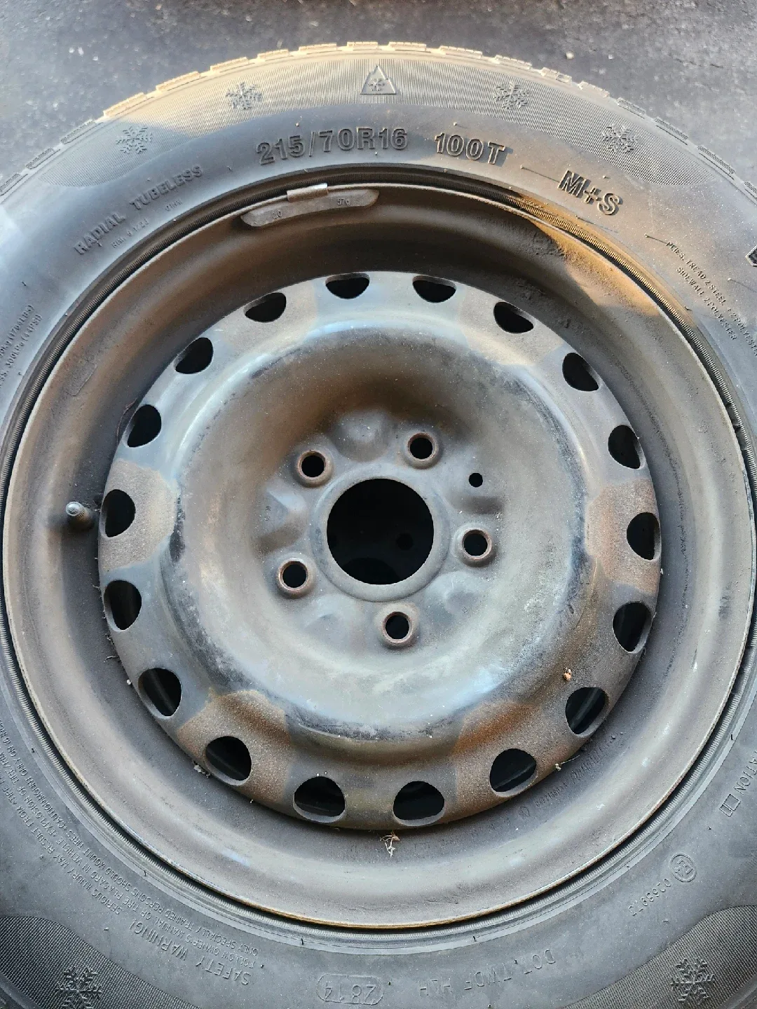 Winter Warrior 215/70R16 Tires image indicator(4)