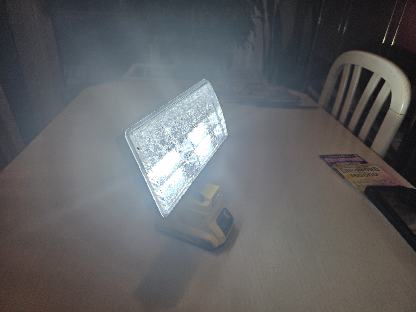 DeWalt 20V MAX LED Work Light - photo 5