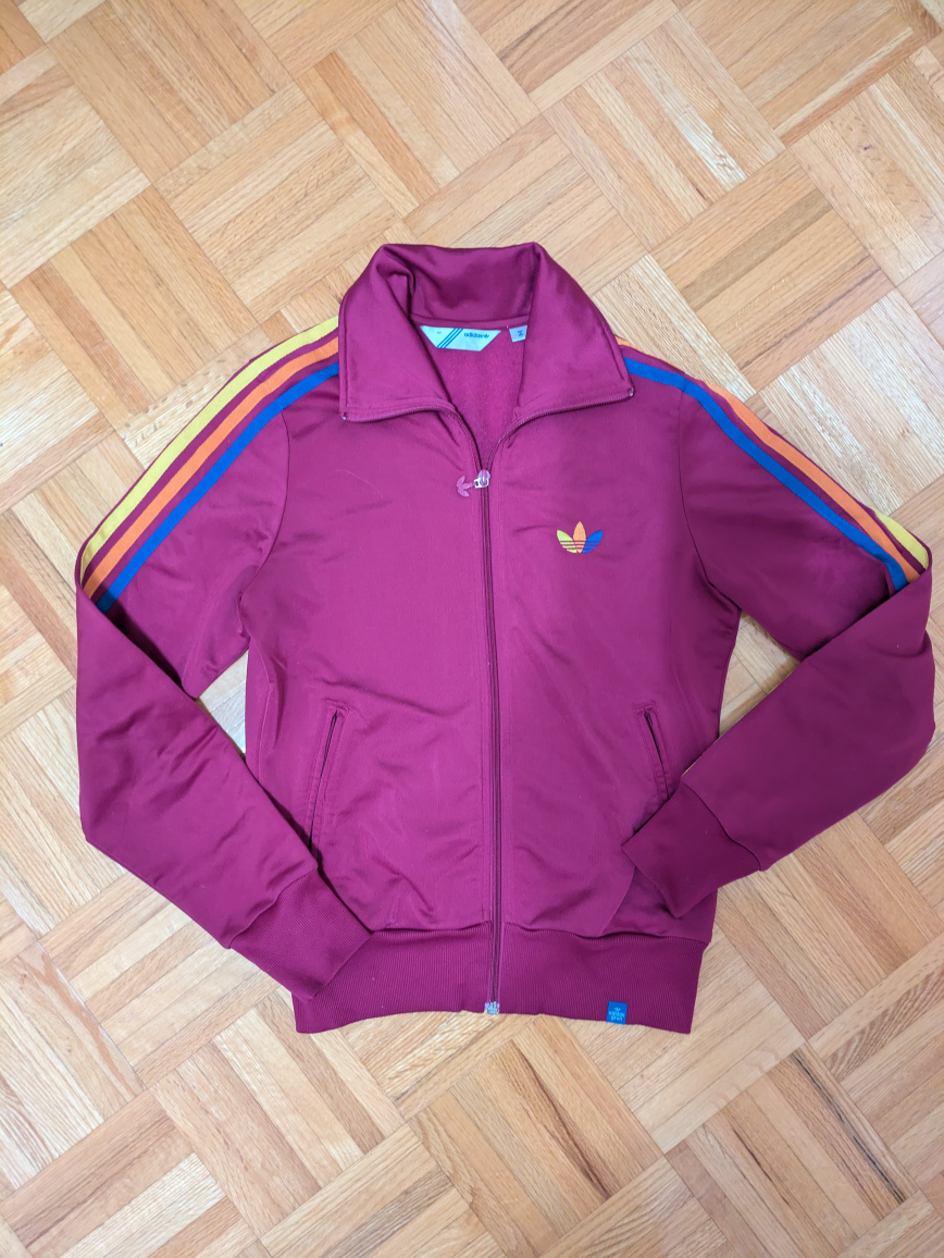 women's retro Adidas zip up sweater (small)