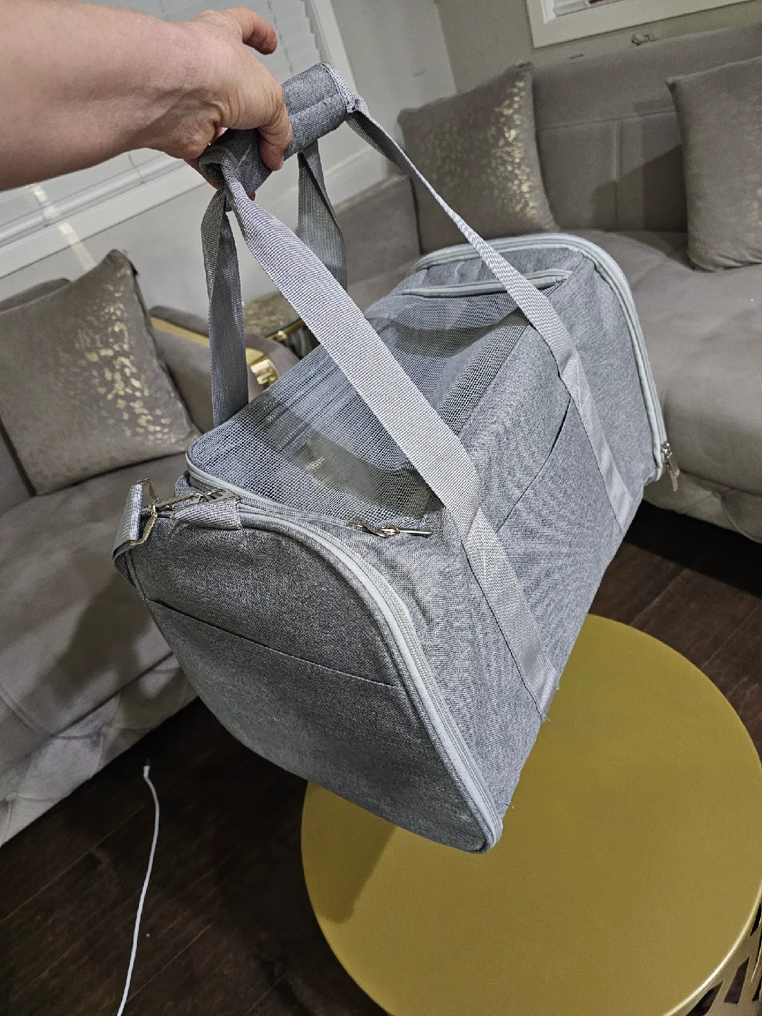 Grey Pet Carrier (New never used) image indicator(8)