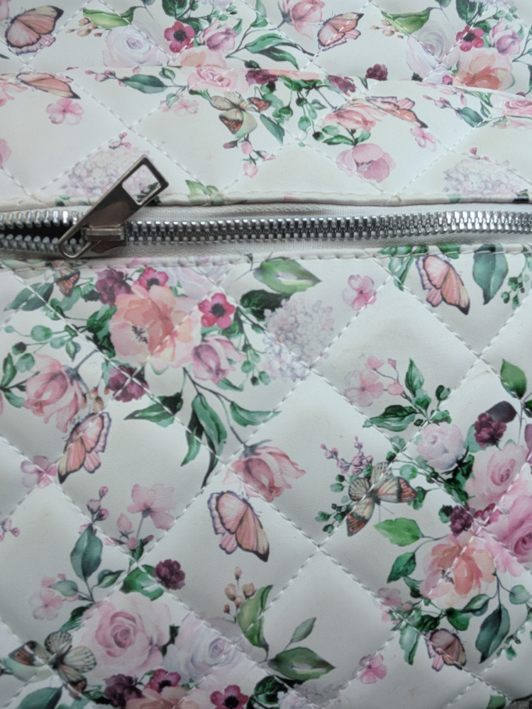 White floral knapsack - photo 4