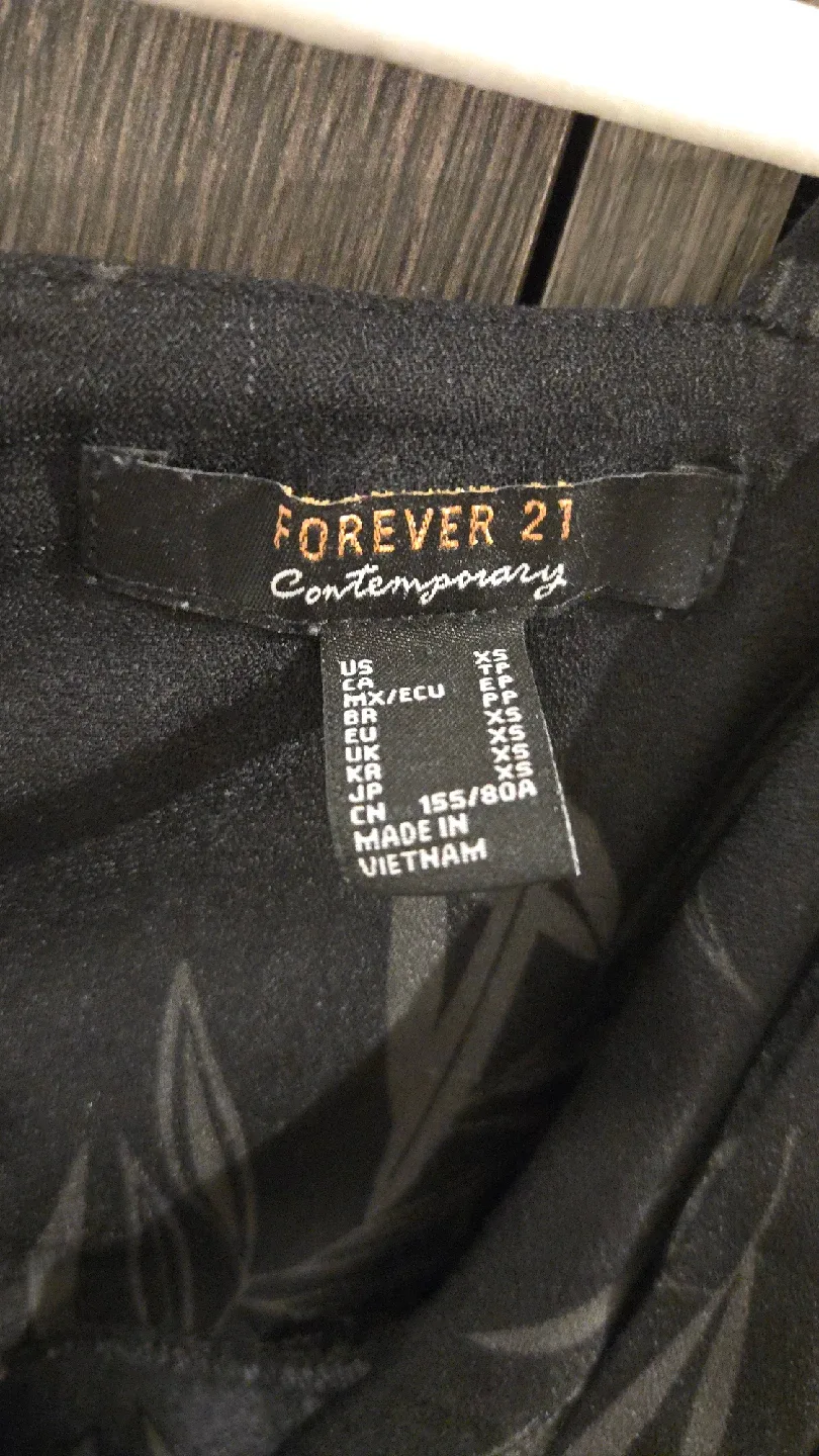 Forever 21 Contemporary Dress - Size XS image indicator(3)
