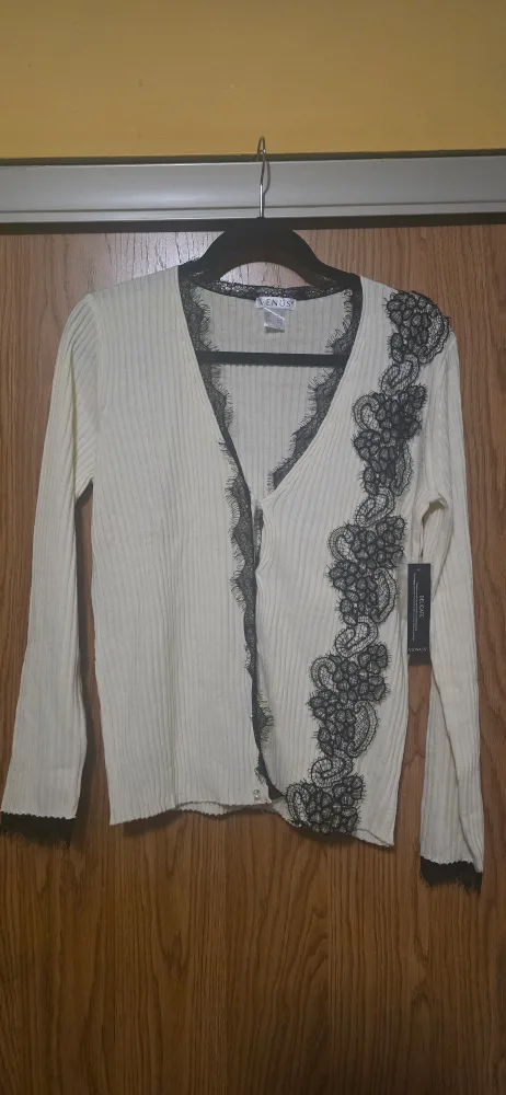 Venus Cardigan - Size Large