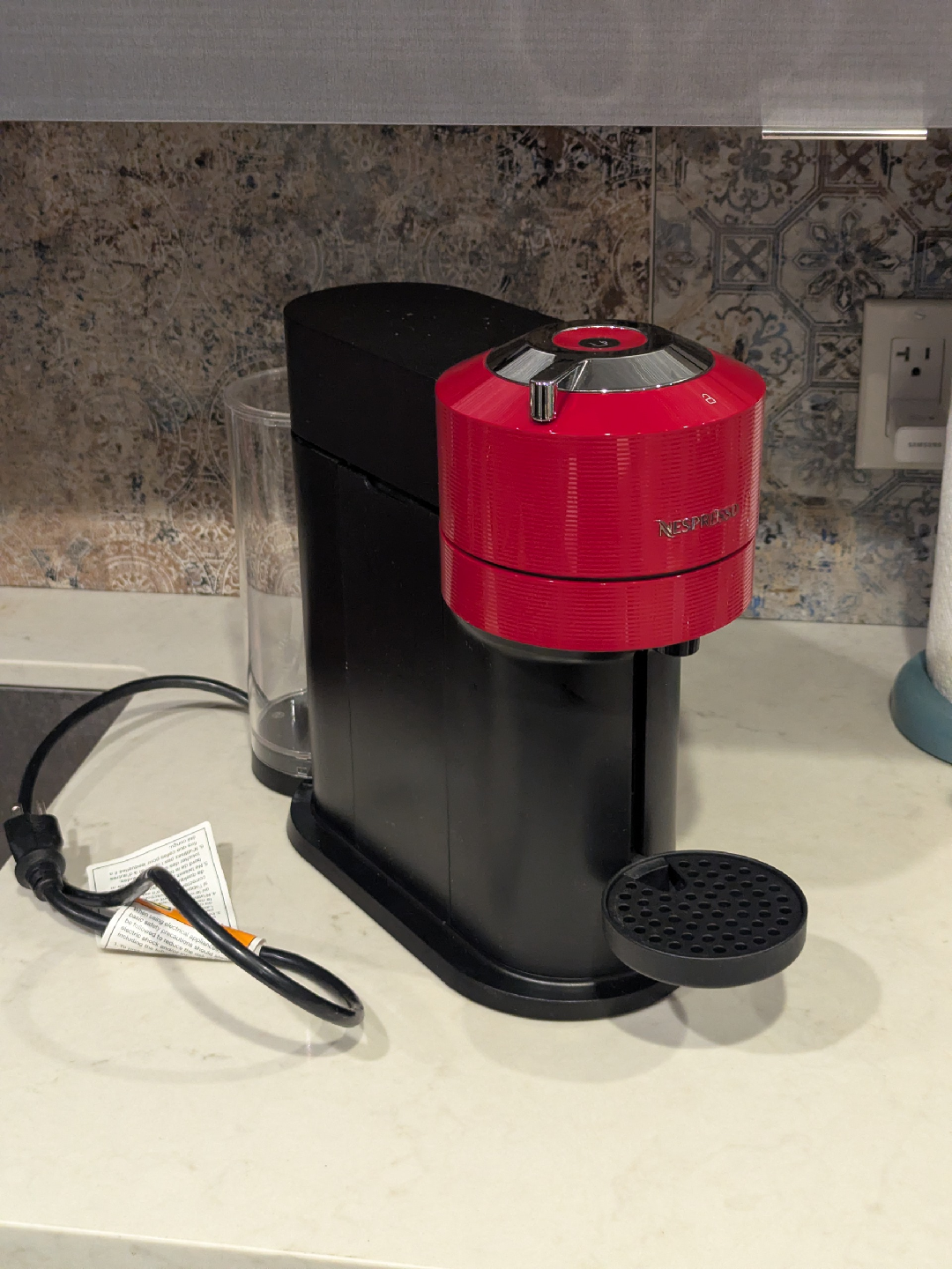 Nespresso Vertuo coffee machine - photo 2