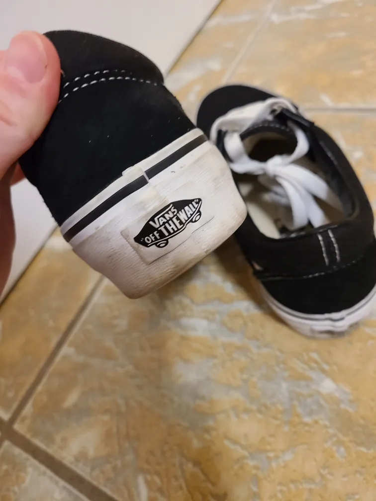 Vans Old Skool Black Sneakers image indicator(6)