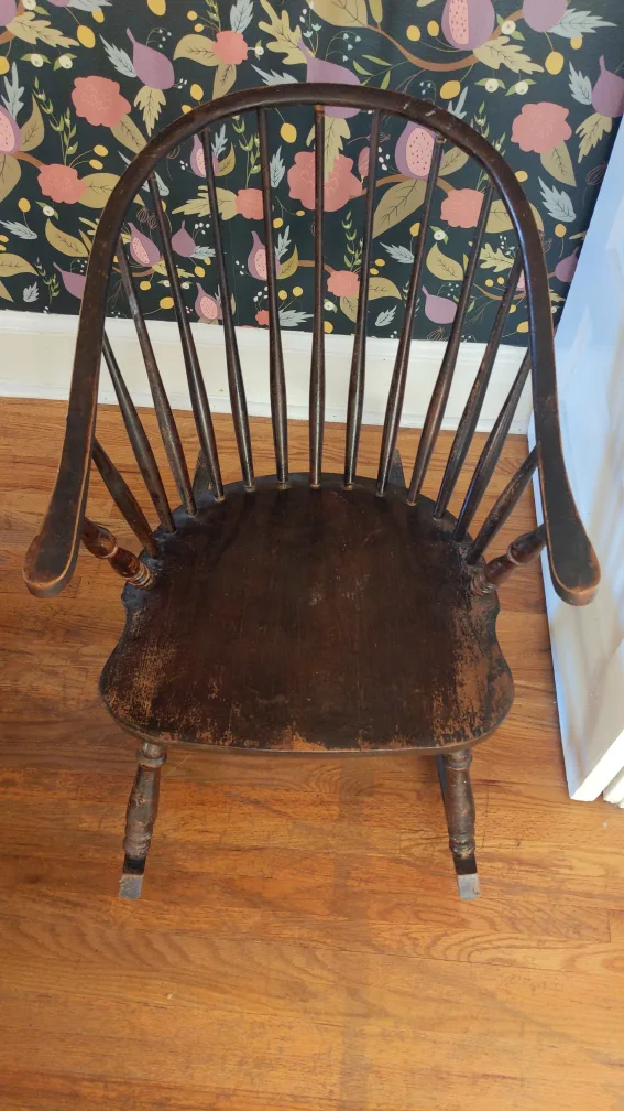 Antique Windsor Rocking Chair - Dark Wood image indicator(2)