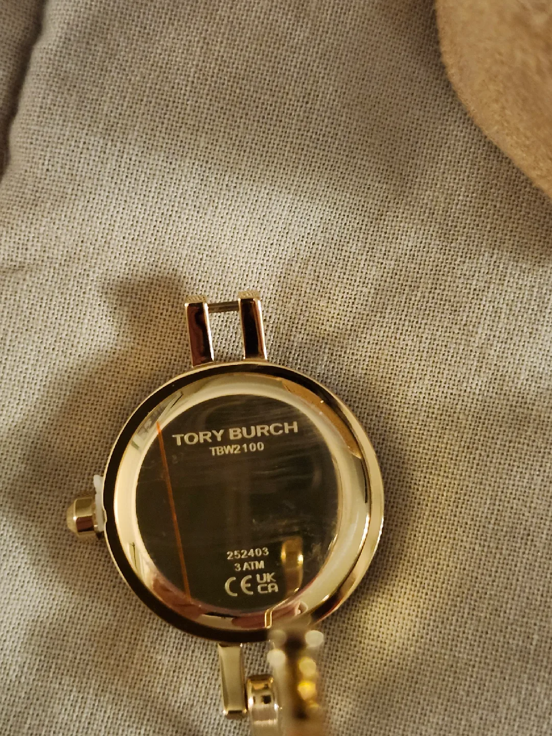 NEW WITH TAGS - Tory Burch - Ladies Bangle Watch image indicator(5)