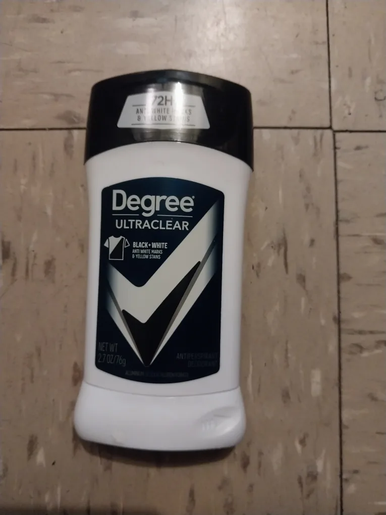Degree Ultraclear Antiperspirant Deodorant thumbnail