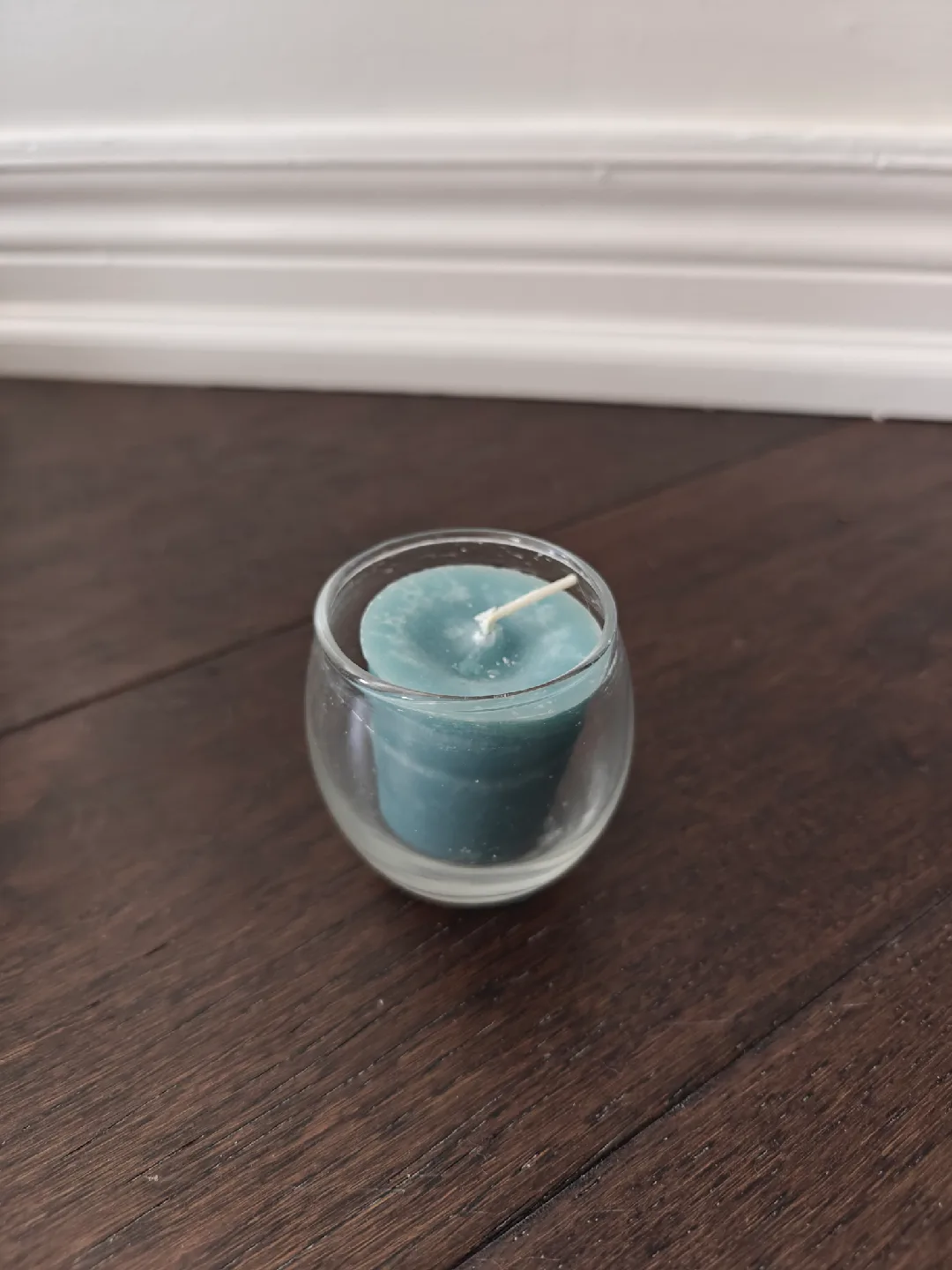 Blue votive candle in glass holder 🧡 thumbnail
