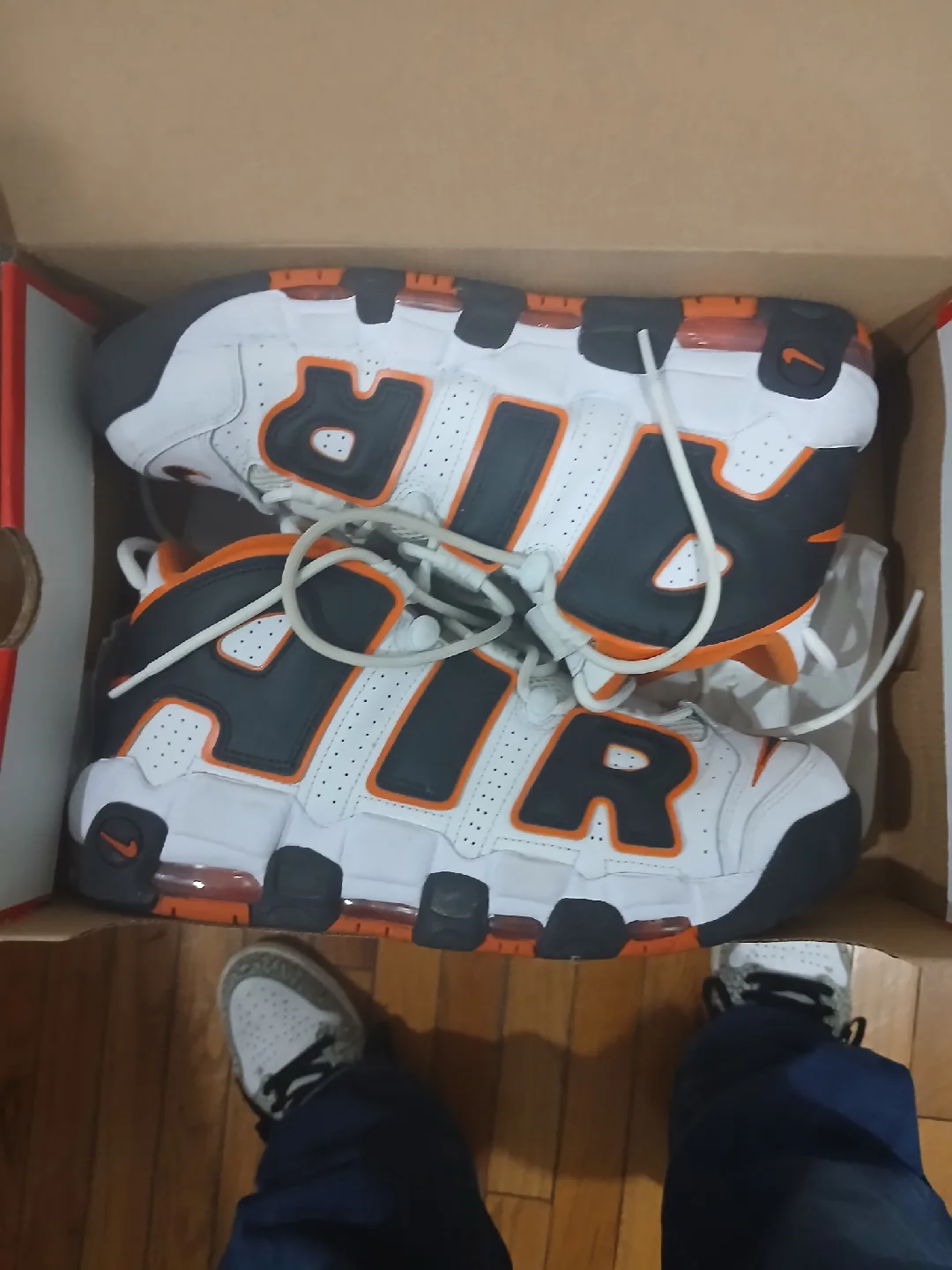 Nike Air More Uptempo '96 Size 10.5 image indicator(4)