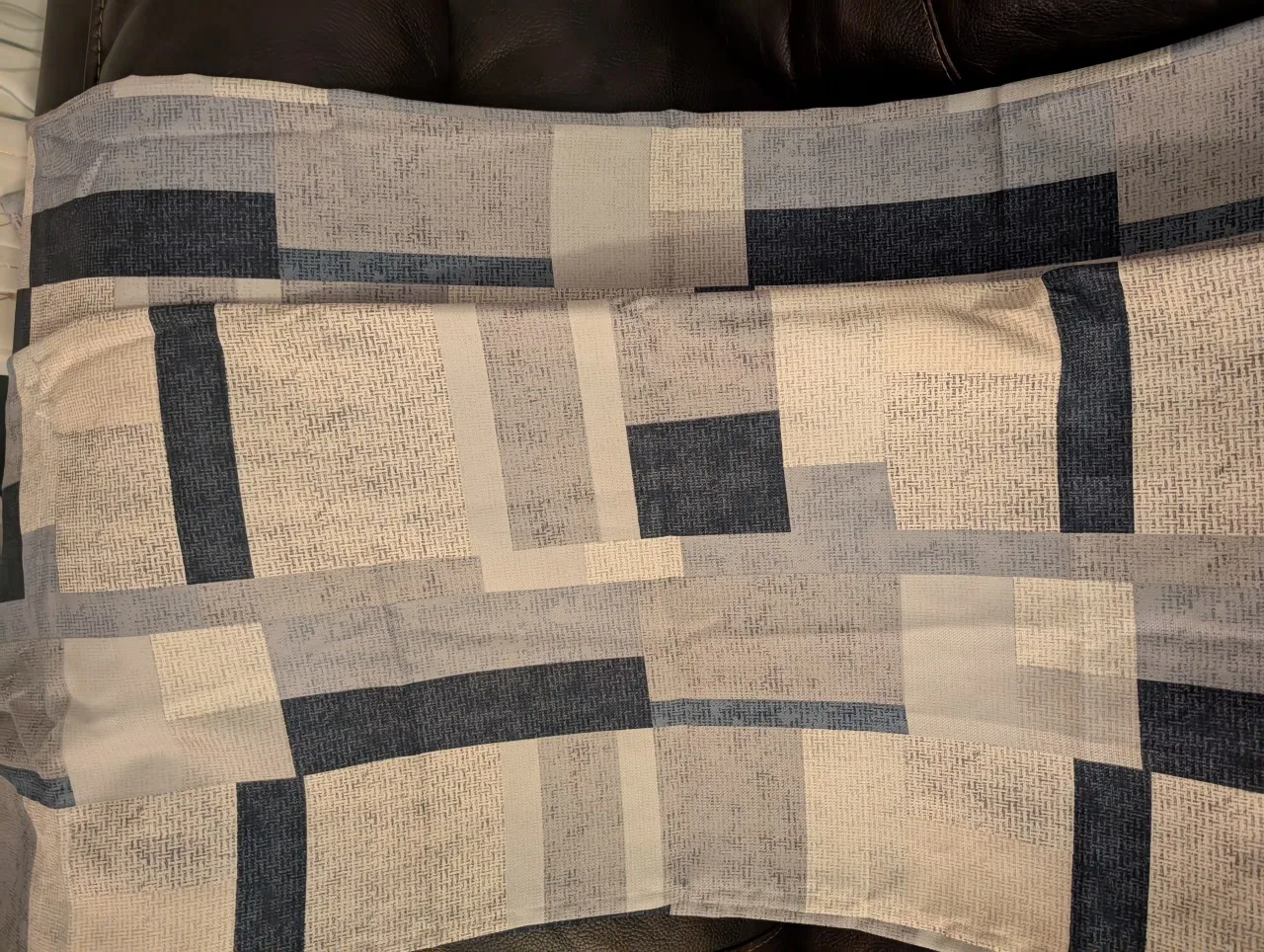 Moving sale - Curtains - 84" image indicator(8)