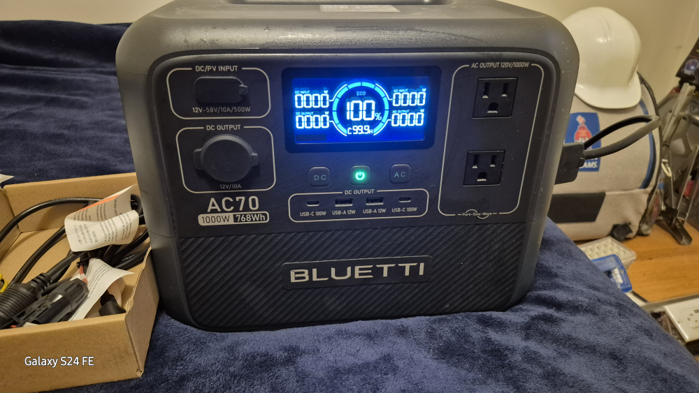 + Bluetti AC70 Power Station - photo 3