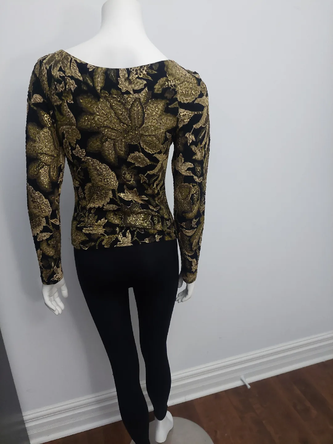 Cartise International Floral Top - Size S image indicator(6)