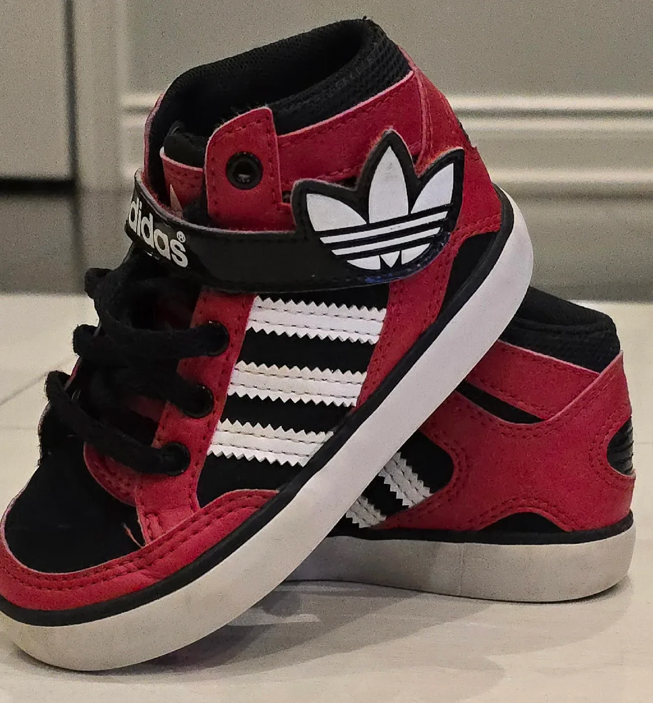 Adidas Kids Red & Black High-Top Sneakers! Size 7 thumbnail