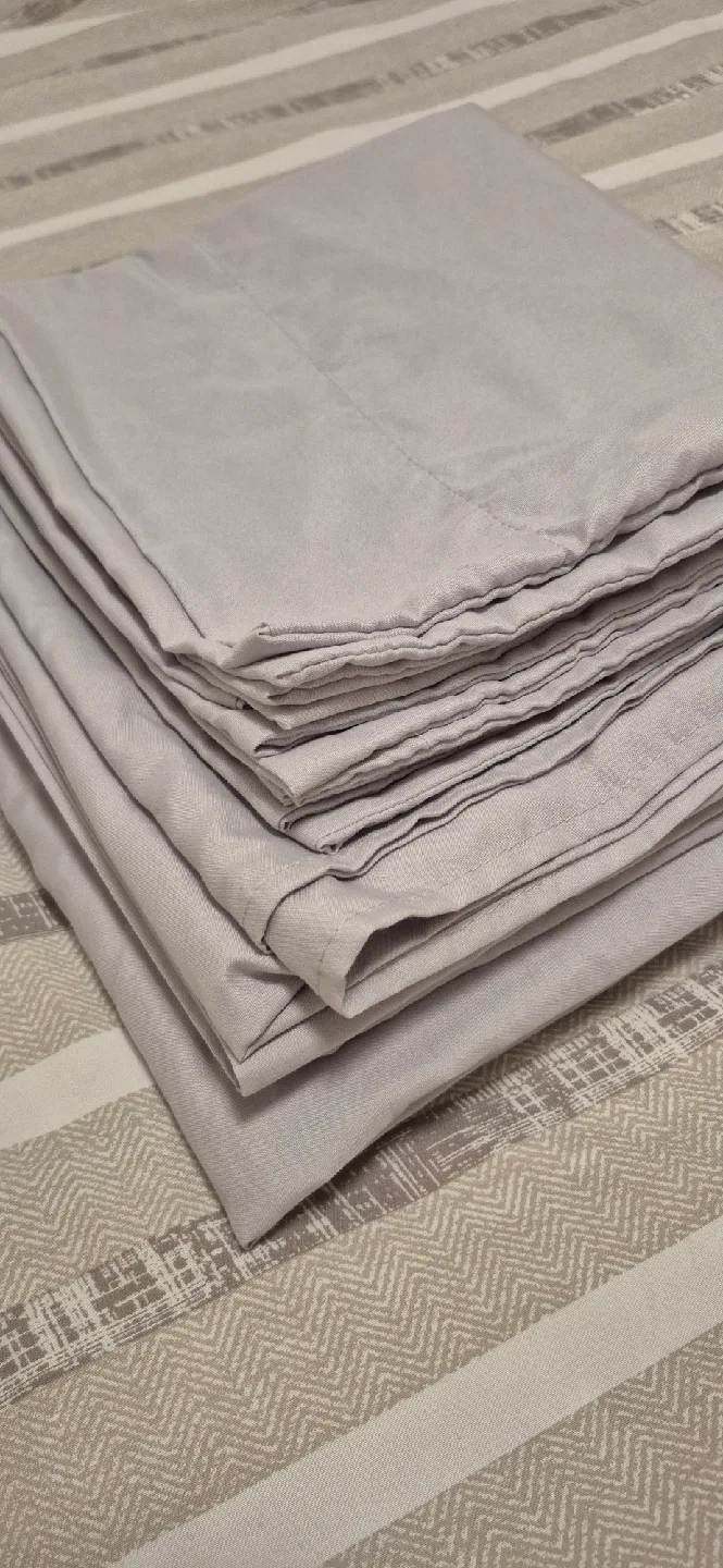 Grey Bed Sheet Set (King)