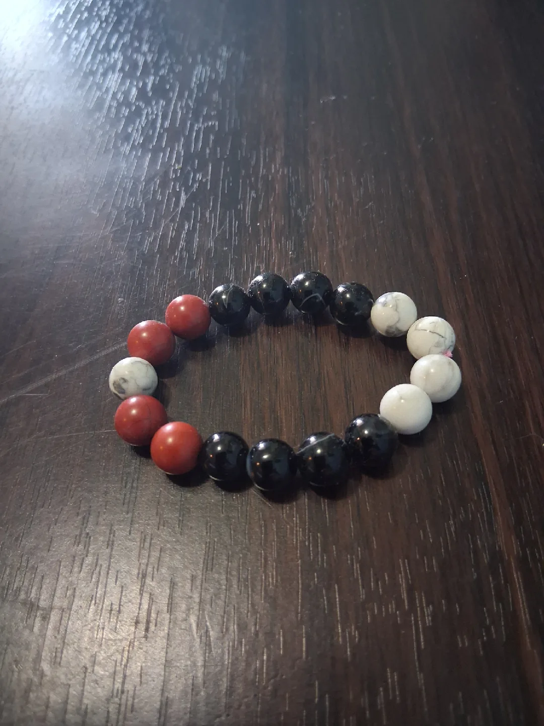 Beaded Bracelet - Carnelian Agate , Howlite, and Black Agate thumbnail