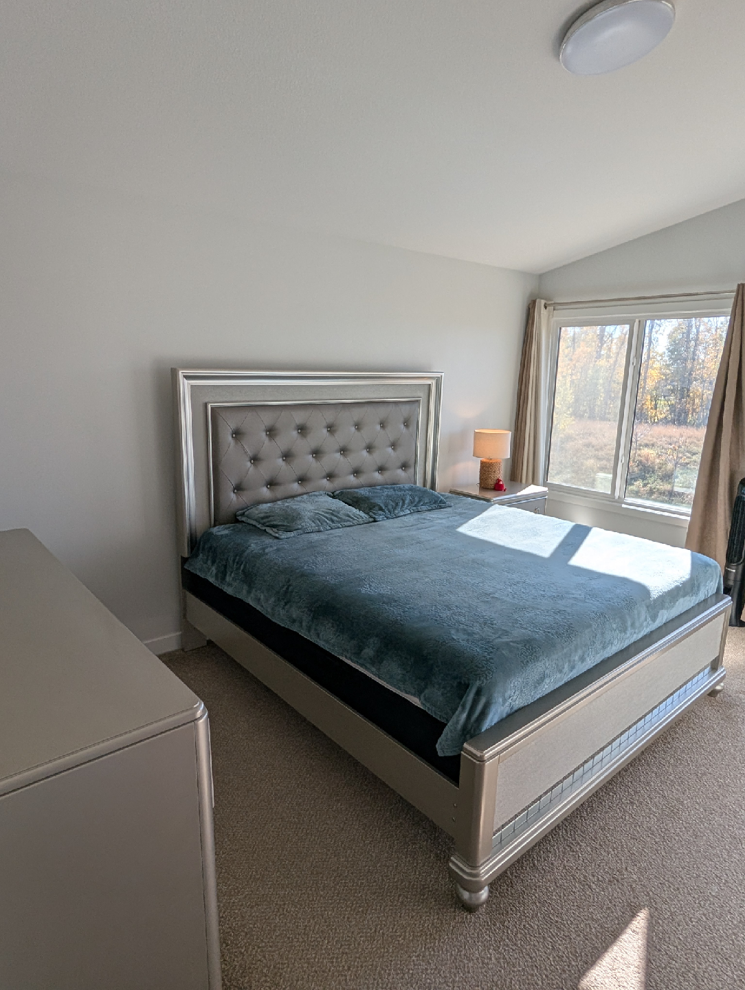 Bedroom Set - Bed, Dresser, and Nightstand