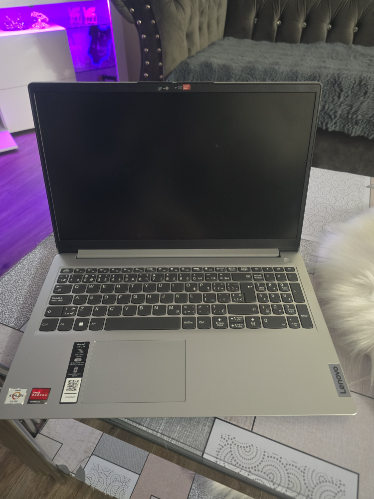 Lenovo Laptop