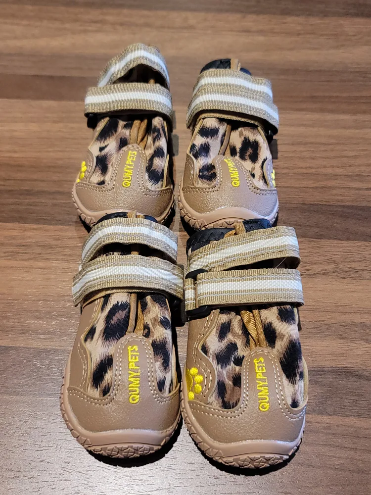 🥕 Blue Dog Boots image indicator(9)