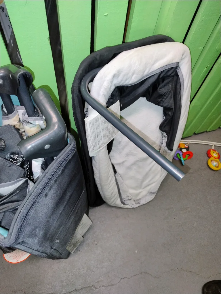 Baby Delight Go With Me Alpine Deluxe Portable Bouncer image indicator(3)