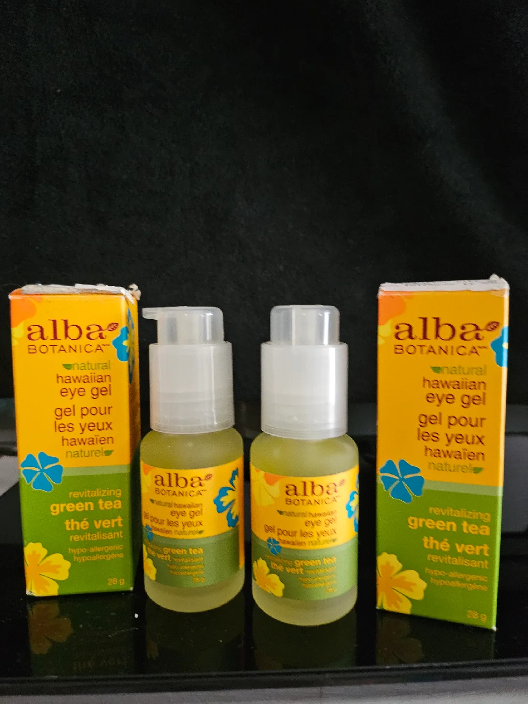 Alba Botanica Natural Hawaiian Eye Gel - Revitalizing Green Tea thumbnail