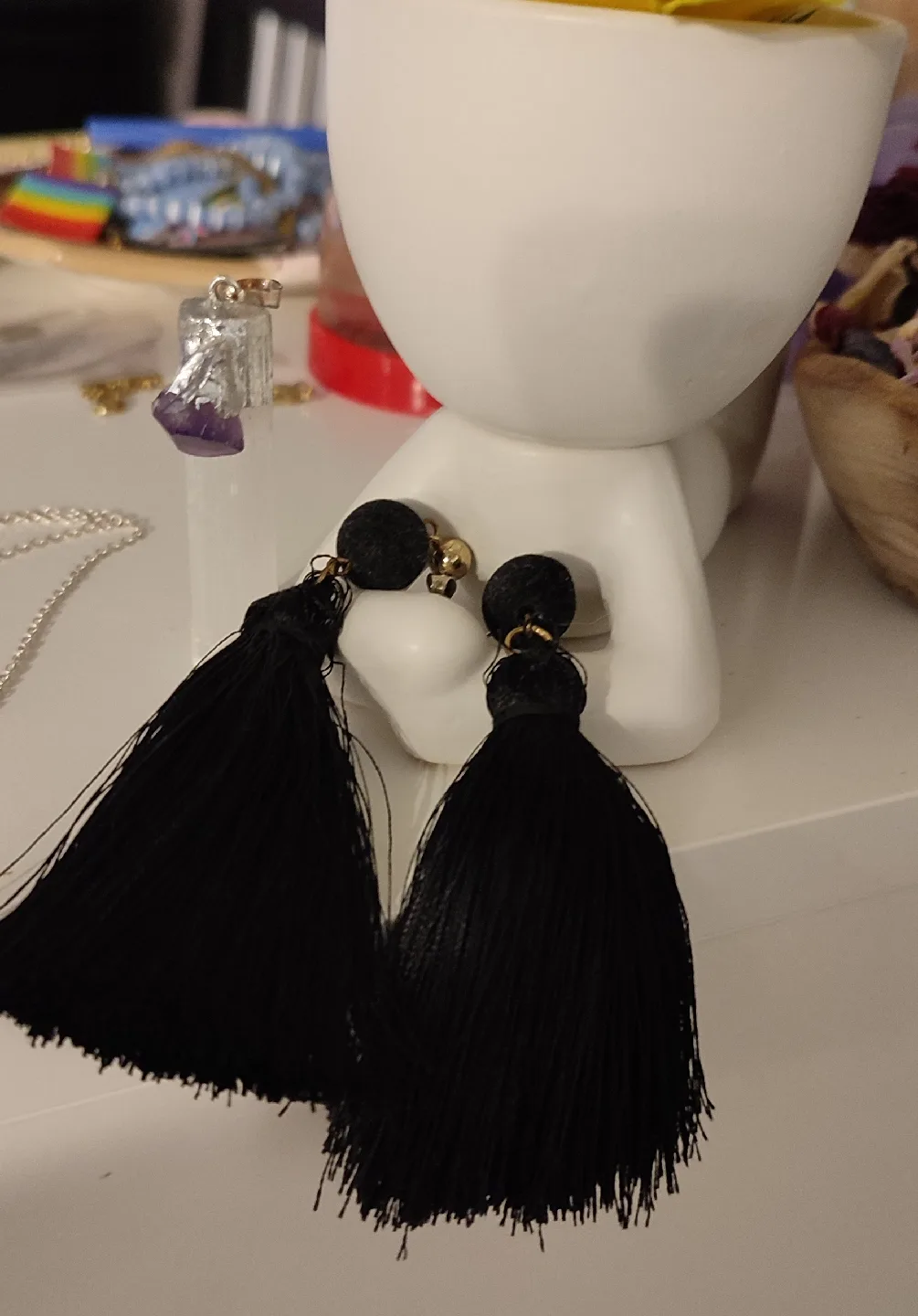 Black Tassel Earrings image indicator(3)