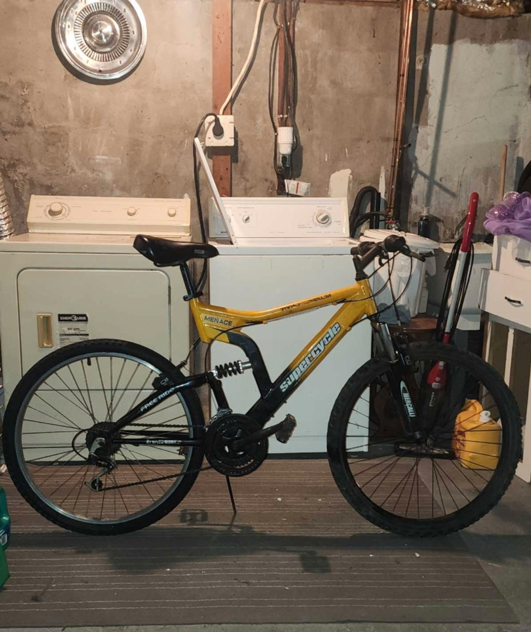 Full suspension bike