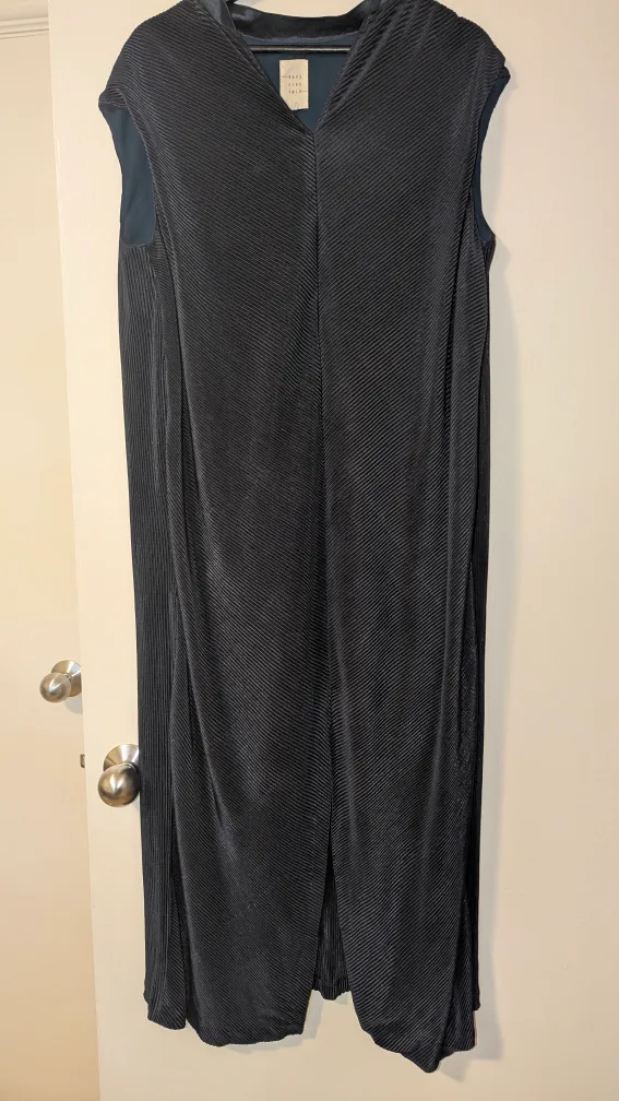 Days Like This DD Plissé Dress - Size L