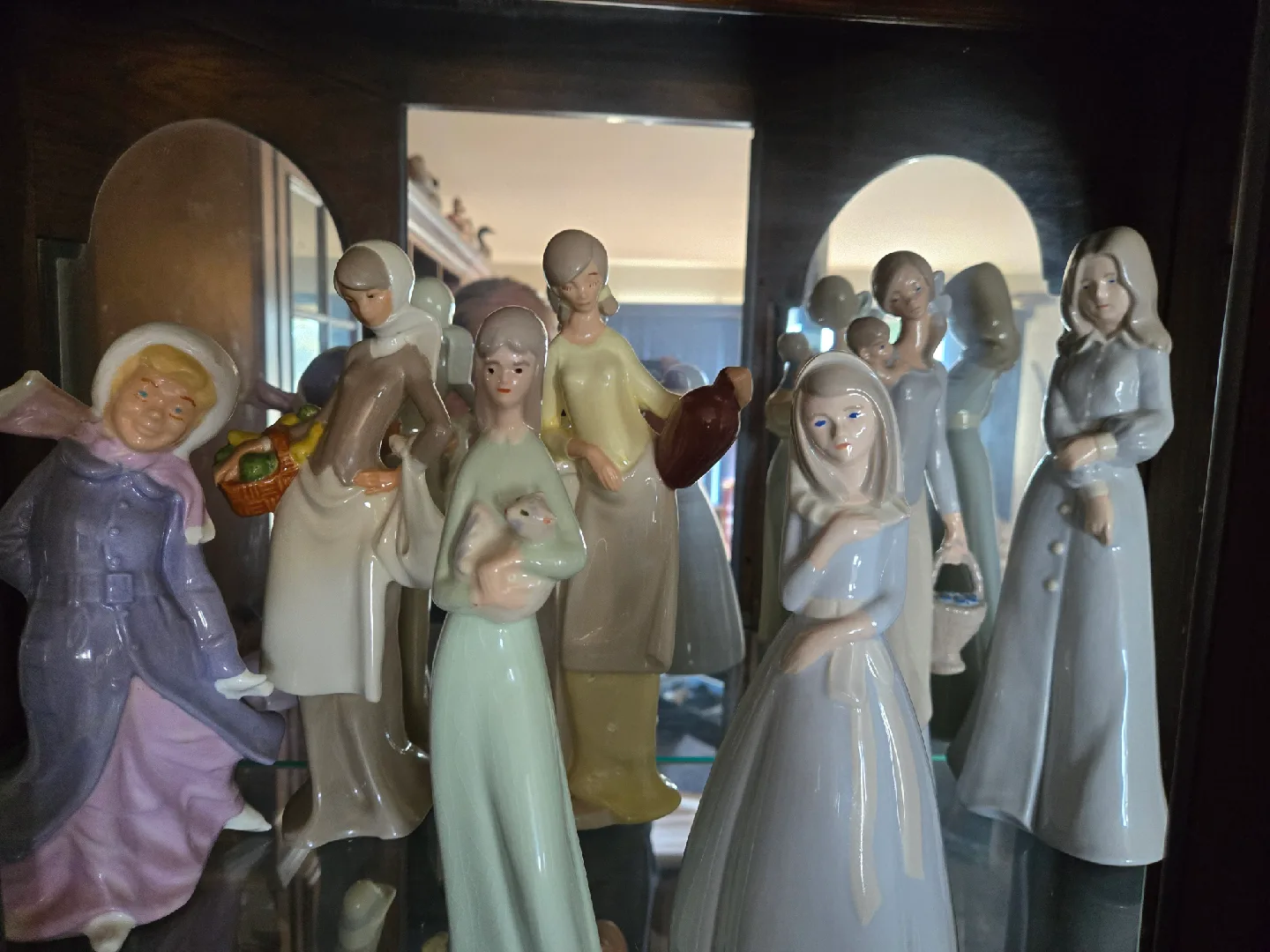 figurines image indicator(2)