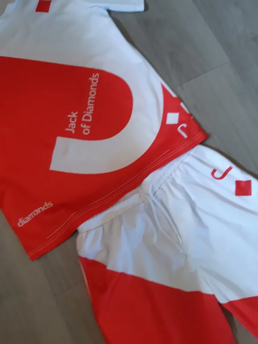 Jack of Diamonds Men's M/M LIKE NEW image indicator(2)