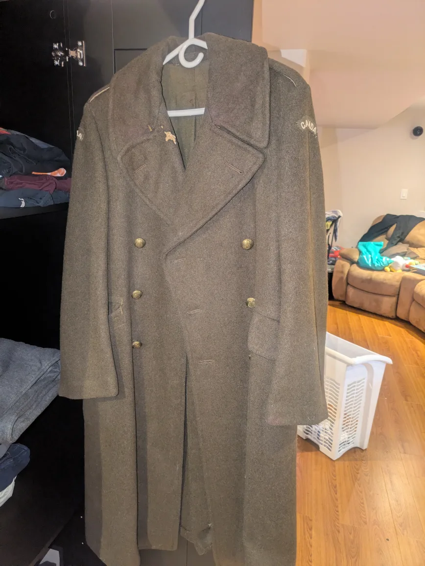 WW2 Canadian Greatcoat image indicator(4)