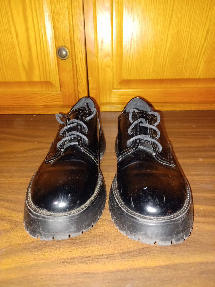 Black Platform Oxford Shoes, Size 9