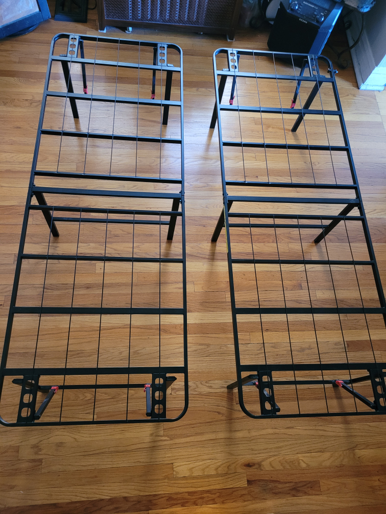 Collapsable Bed Frame Twin/Full