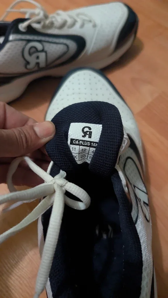 CA Plus 15K Cricket Shoes - Size 12 US image indicator(2)