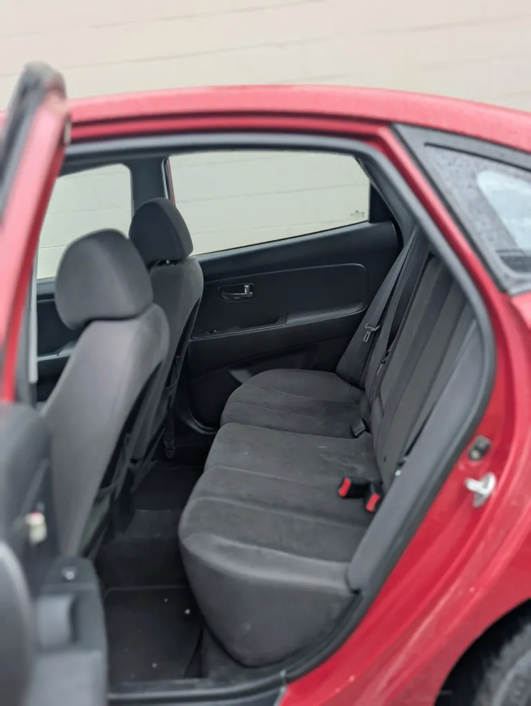 2010 Hyundai Elantra image indicator(8)