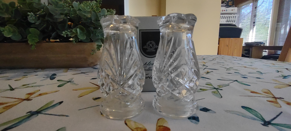 Noritake Hampton Hall Crystal Salt & Pepper Shakers - photo 4