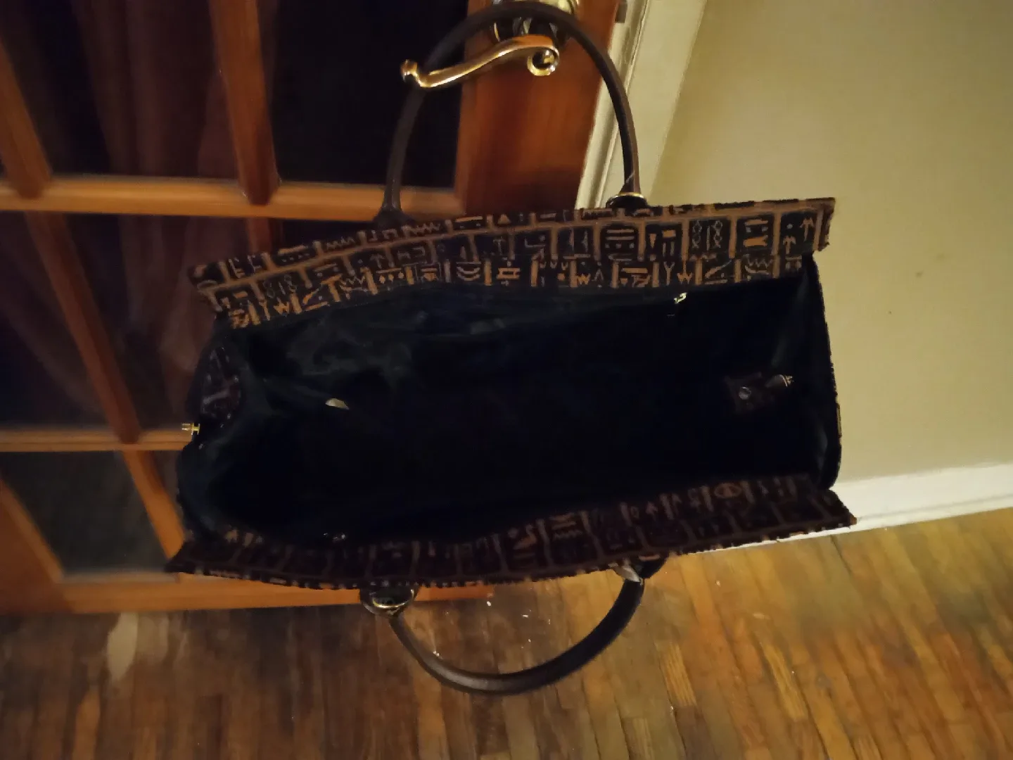 Alfred Sung Tapestry Handbag image indicator(2)