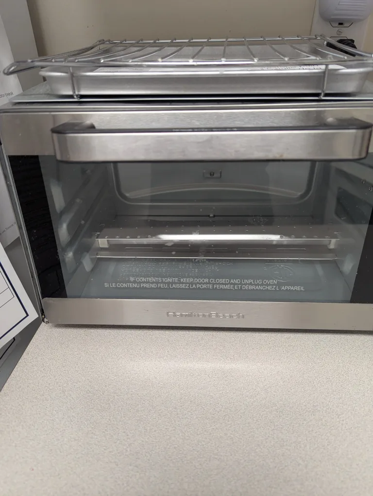 Hamilton Beach Toaster Oven thumbnail