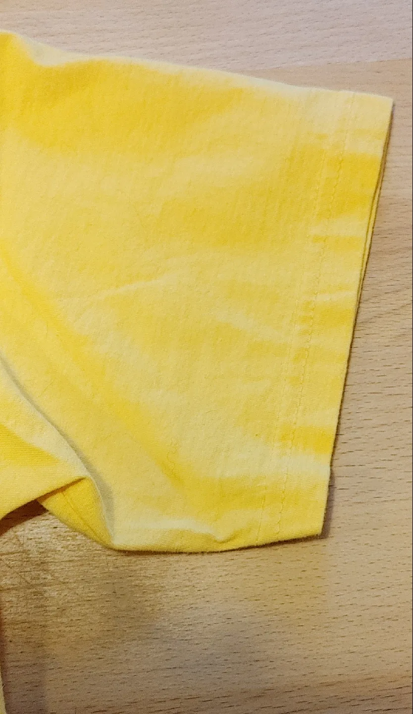 F Bob Marley Graphic T-Shirt - Size S image indicator(7)