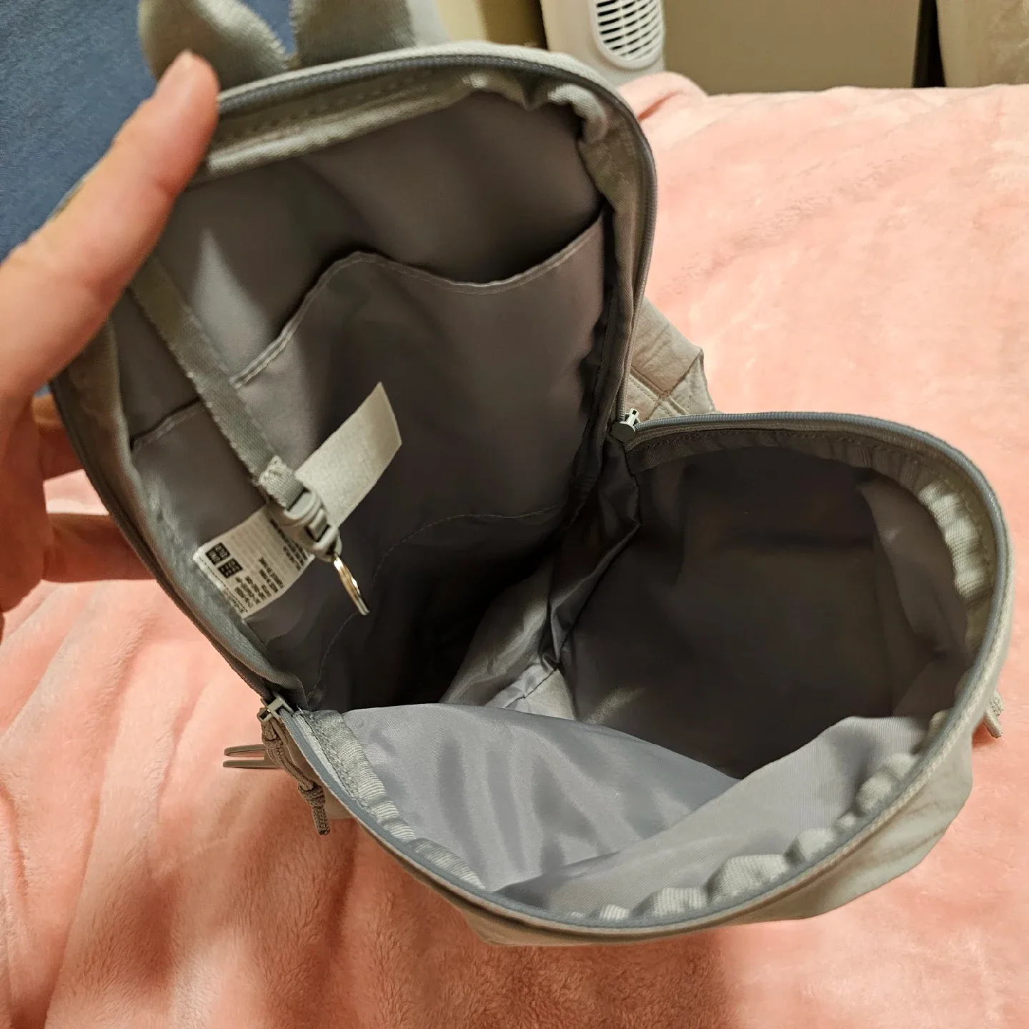 UNIQLO Shoulder Bag image indicator(3)