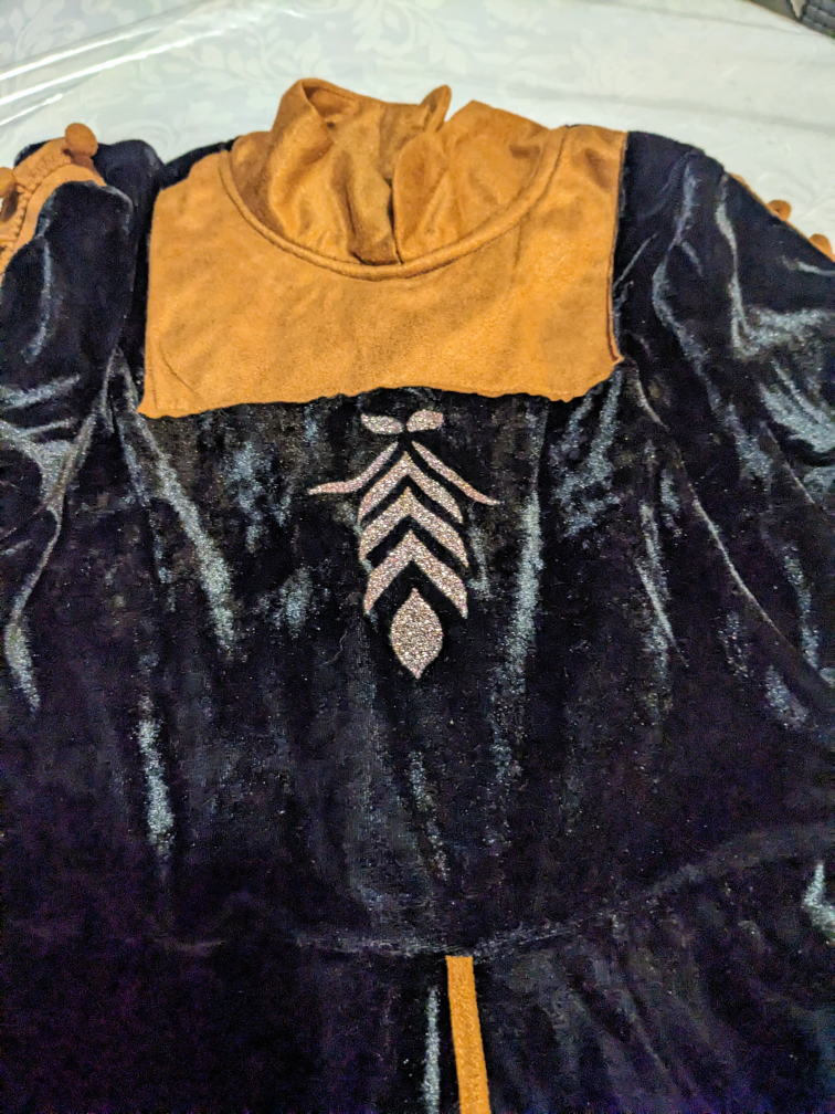 Anna Costume Dress with Cape - photo 3
