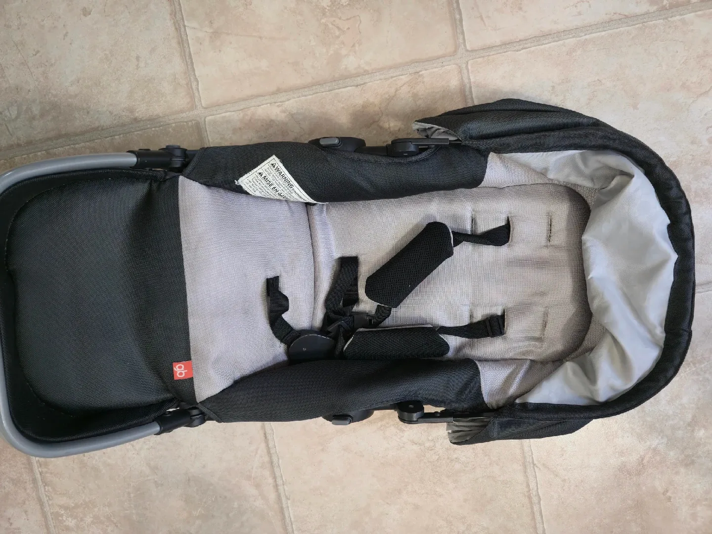 Lightweight Stroller - Black/Grey image indicator(4)