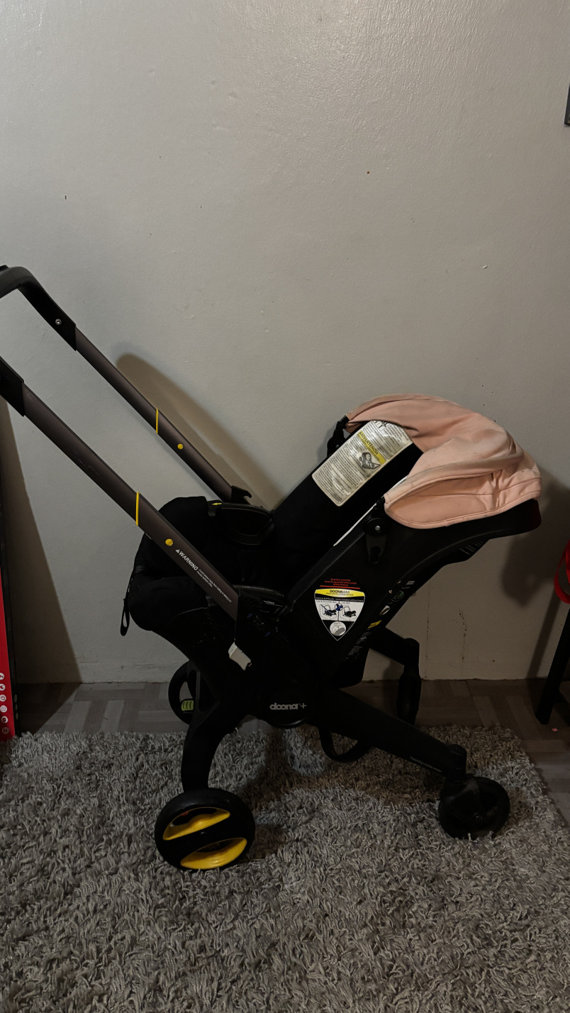 Doona Infant Car Seat/Stroller - Pink - photo 2