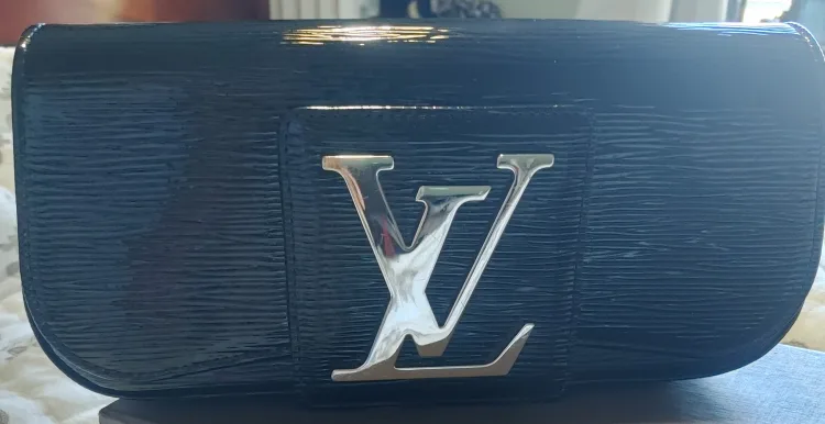 Louis Vuitton Sobe black patent clutch image indicator(3)