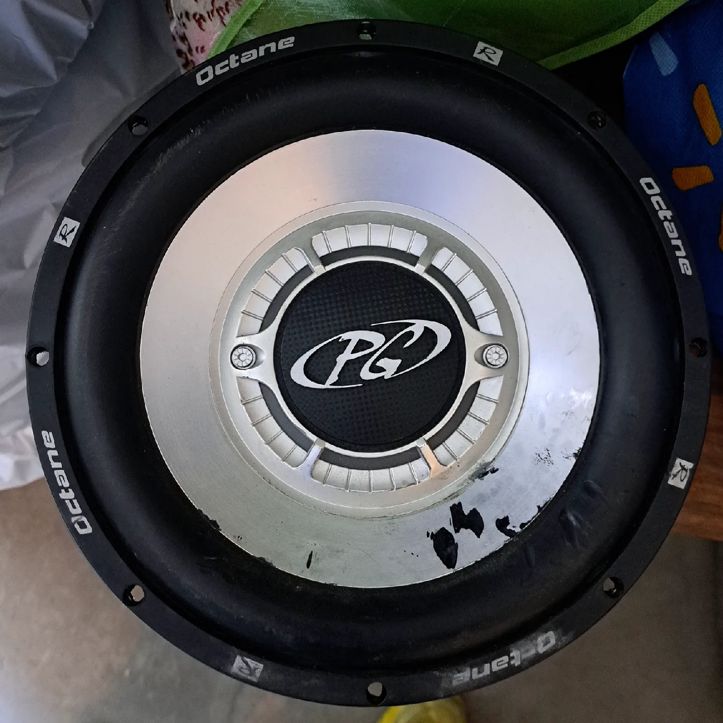 Dual Phoenix Gold two 10 inch Subwoofer with box image indicator(2)