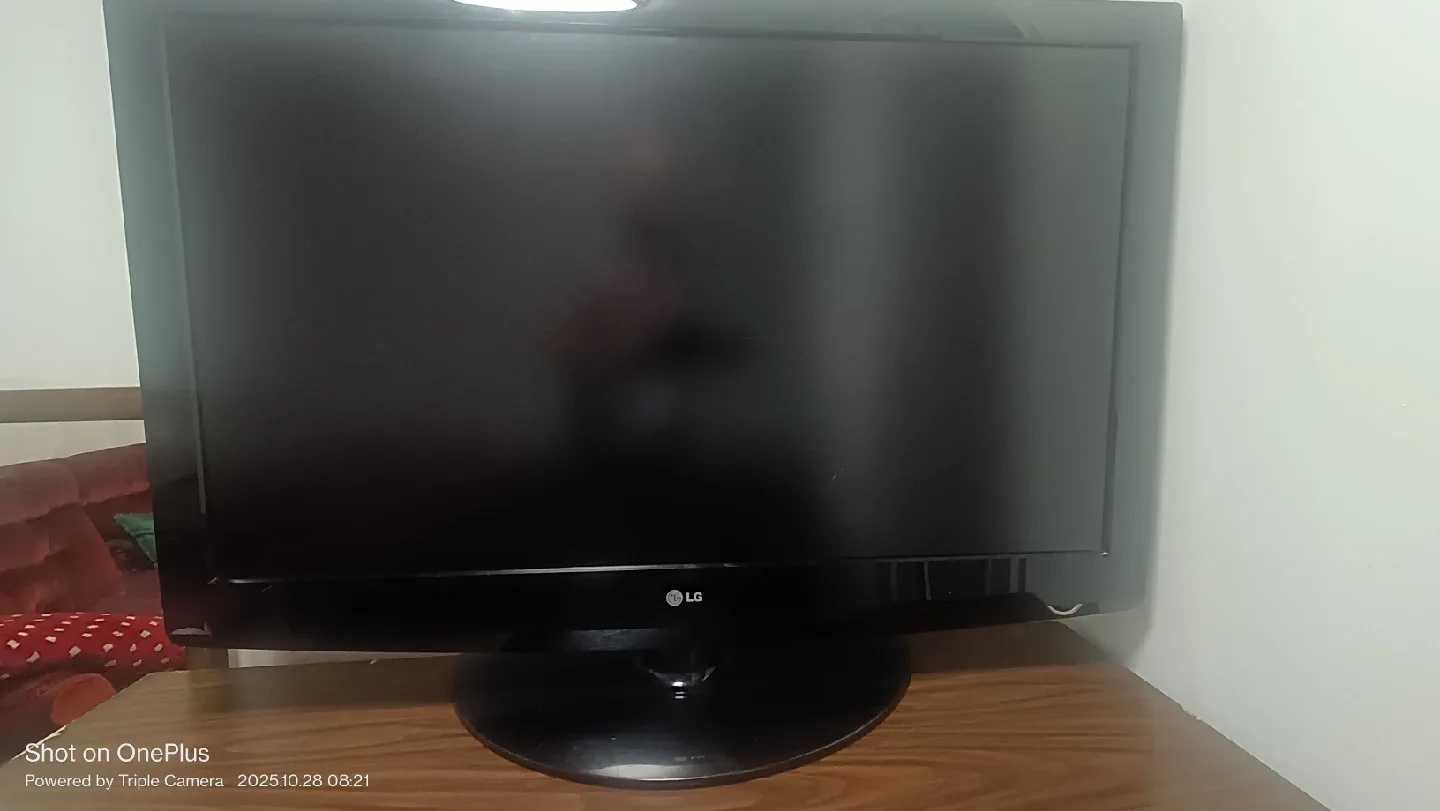 LG LCD TV 43 Inch - Great Condition!