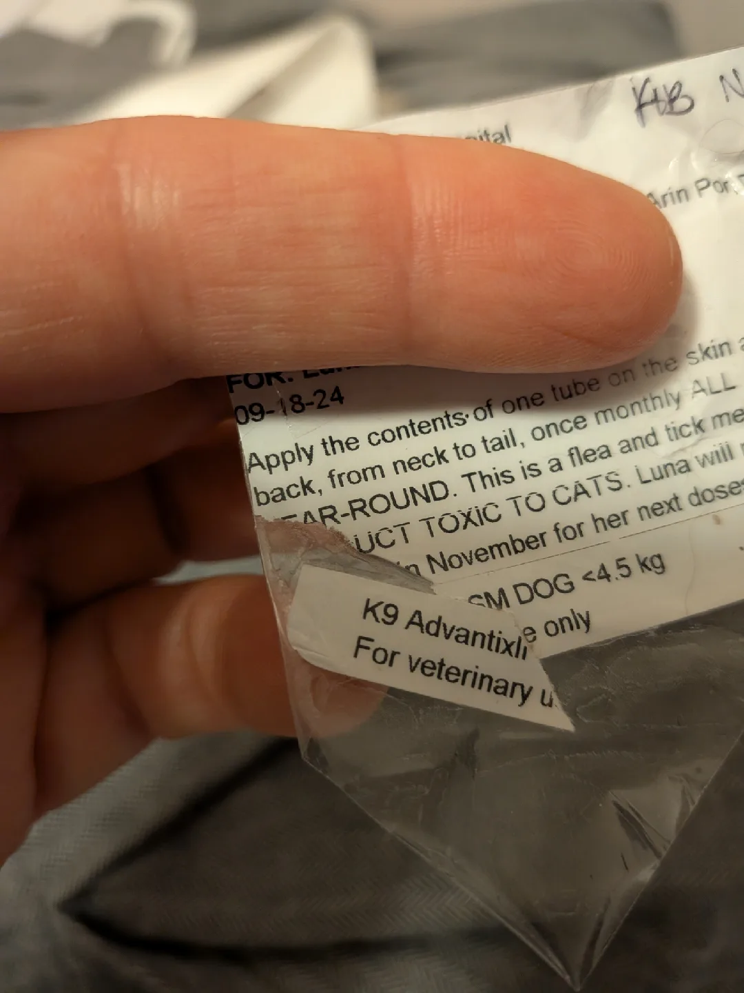 K9 Advantix II Flea & Tick Treatment for Small Dogs image indicator(6)